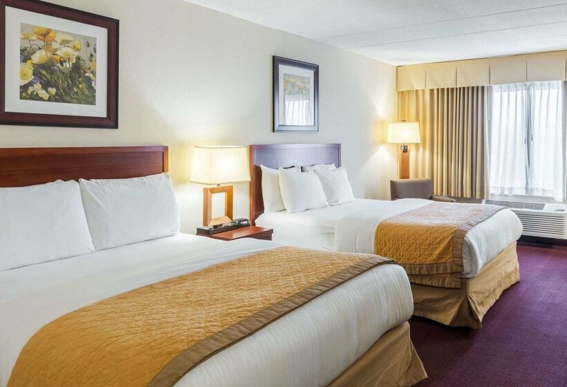Clarion Hotel Somerset   New Brunswick