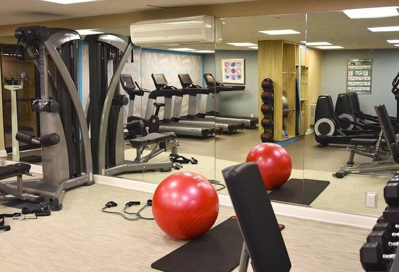 هتل Crowne Plaza Boston   Woburn, An Ihg