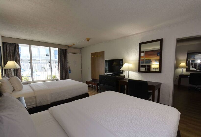 فندق Days Inn By Wyndham Stuart