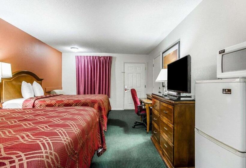 בית מלון כפרי Econo Lodge Inn & Suites Enterprise