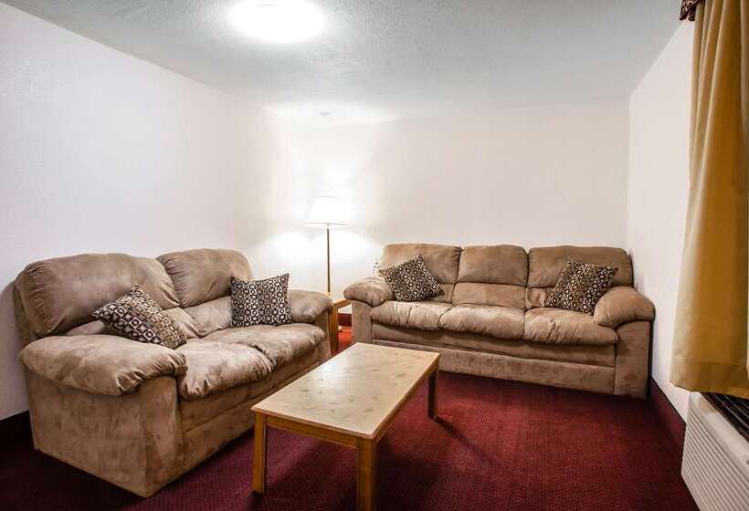 ホテル Econo Lodge Truman Inn
