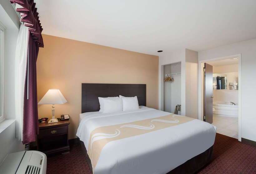 فندق Quality Inn Grand Suites Bellingham