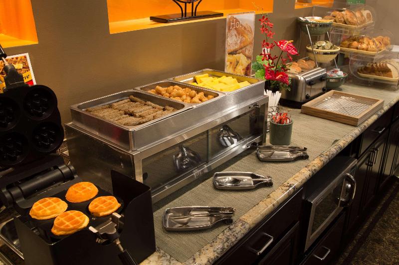 בית מלון כפרי Quality Inn Santa Clara Convention Center