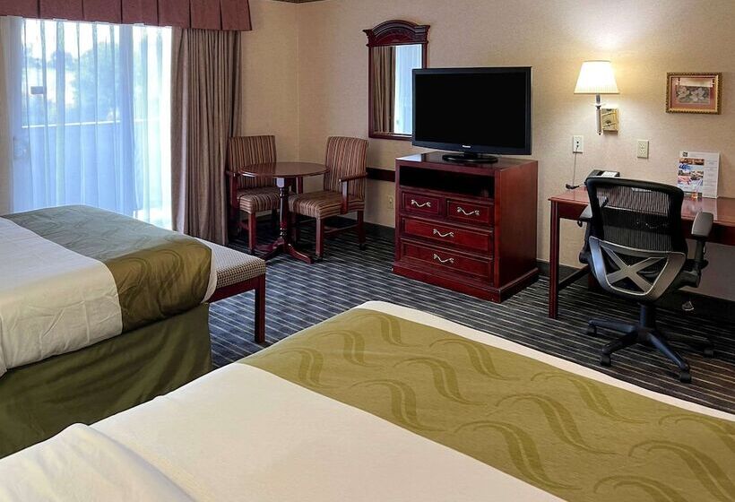 בית מלון כפרי Quality Inn Santa Clara Convention Center