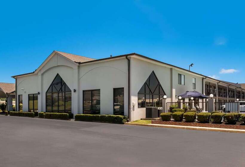 Отель Quality Inn Southaven Memphis South