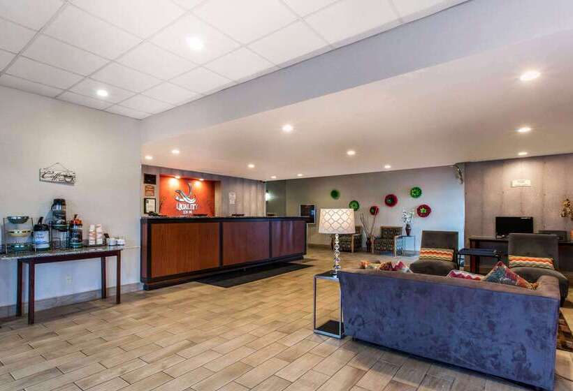 هتل Quality Inn