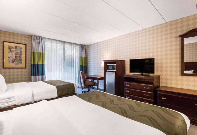 هتل Quality Inn