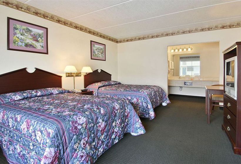 Отель Red Rose Inn & Suites
