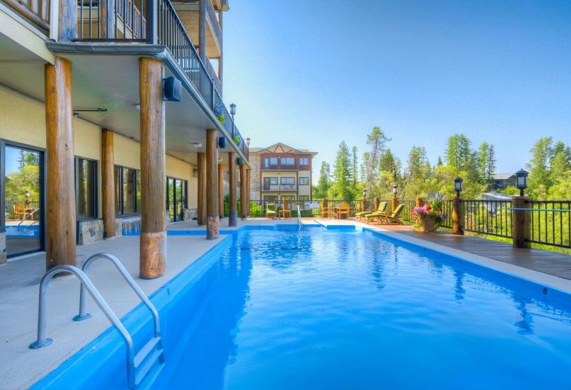فندق The Pine Lodge On Whitefish River