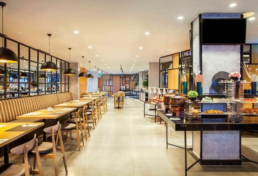 هتل Ibis Styles Bekasi Jatibening