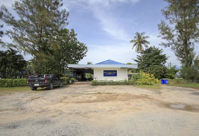 هتل Capital O75345 Praewa Villas Naiyang Phuket