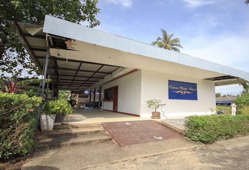 هتل Capital O75345 Praewa Villas Naiyang Phuket
