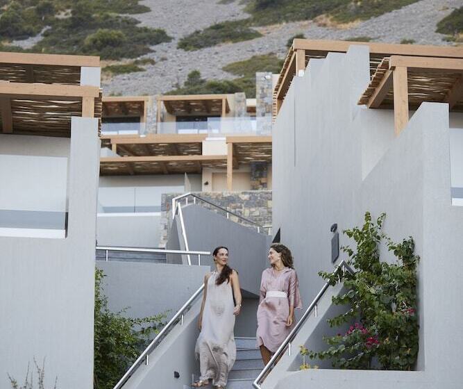 هتل Cayo Exclusive Resort & Spa