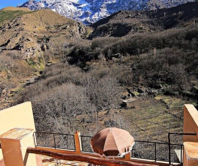 پانسیون Dar Amadine