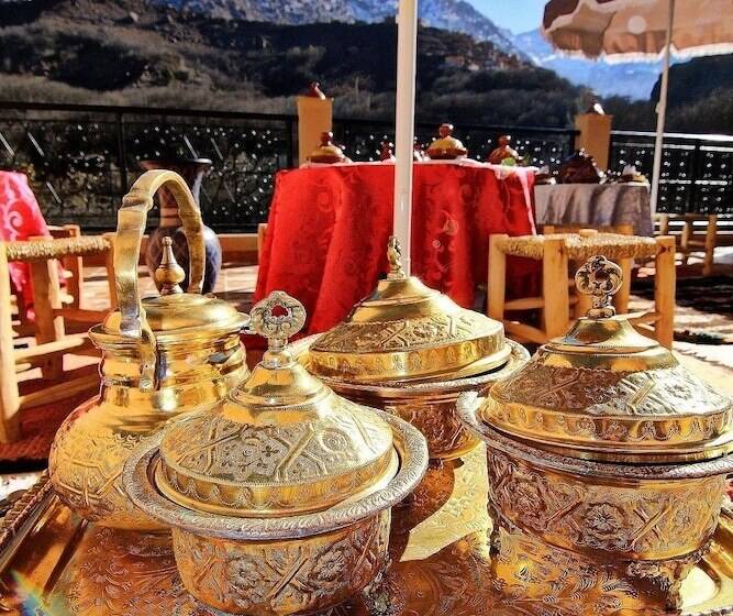 پانسیون Dar Amadine