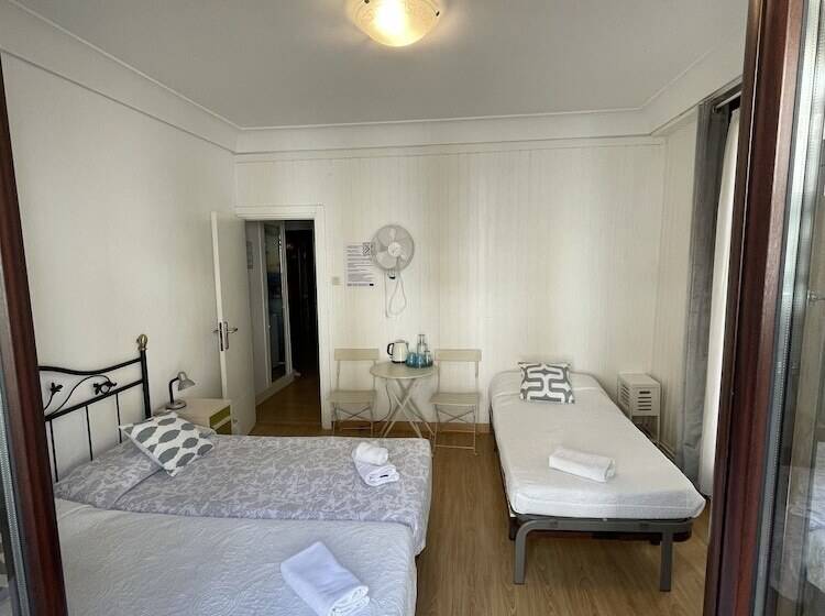 پانسیون Gurtxu Rooms By Sun Sebastián