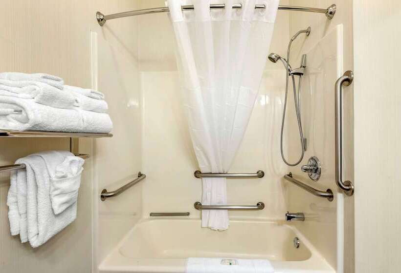 فندق Quality Inn & Suites University Fort Collins