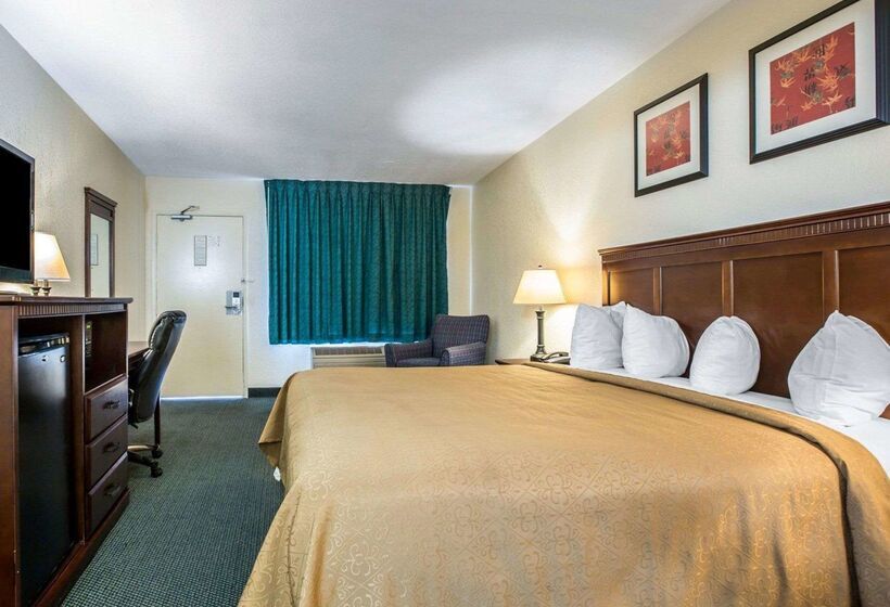هتل Quality Inn San Diego I 5 Naval Base