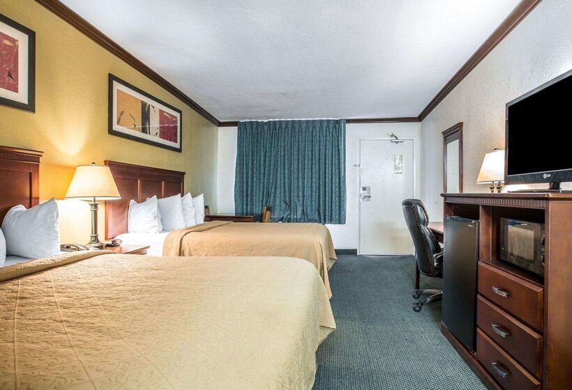 هتل Quality Inn San Diego I 5 Naval Base