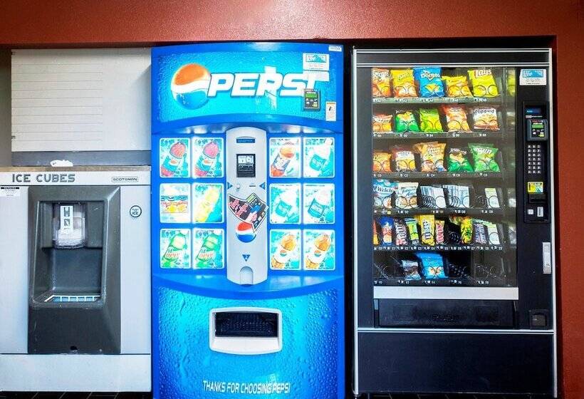 هتل Red Roof Inn Edison