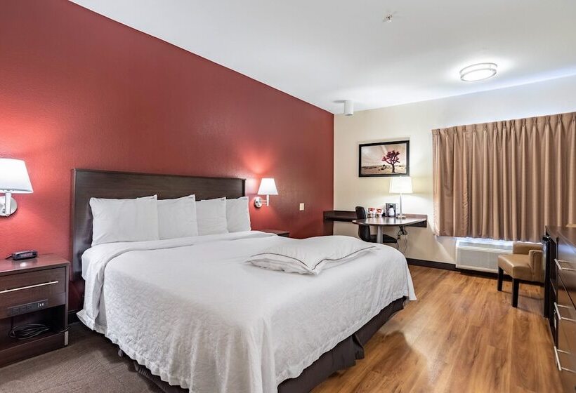 هتل Red Roof Inn Plus+ Austin South