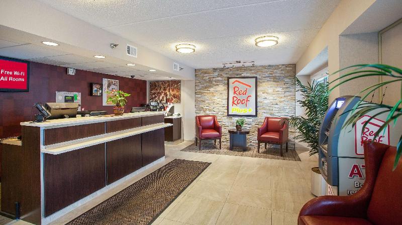 ホテル Red Roof Inn Plus+ Nashville Airport