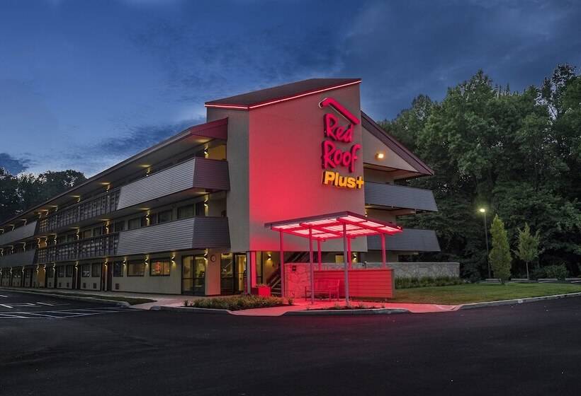 هتل Red Roof Inn Plus+ Wilmington   Newark