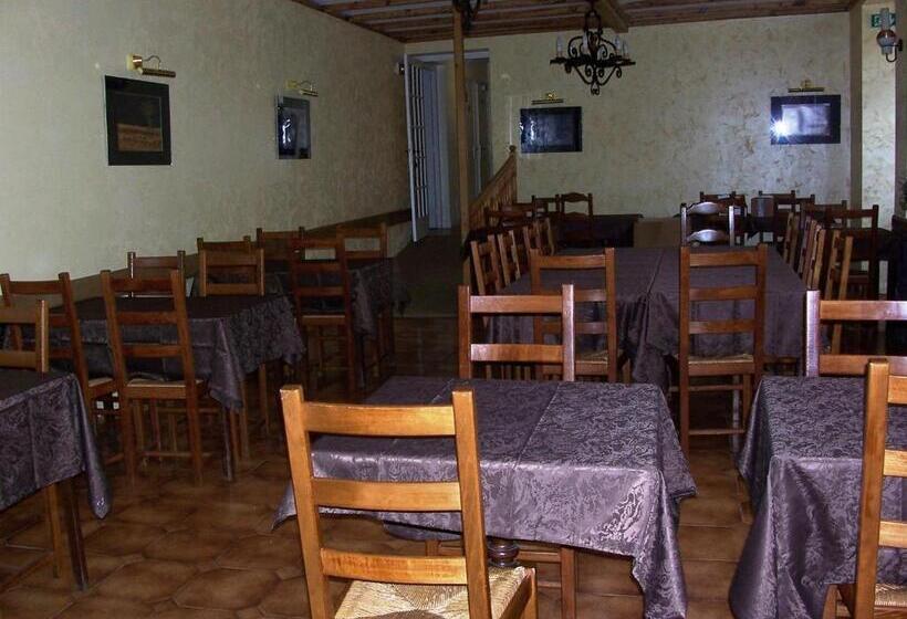ユースホステル La Vieille Auberge