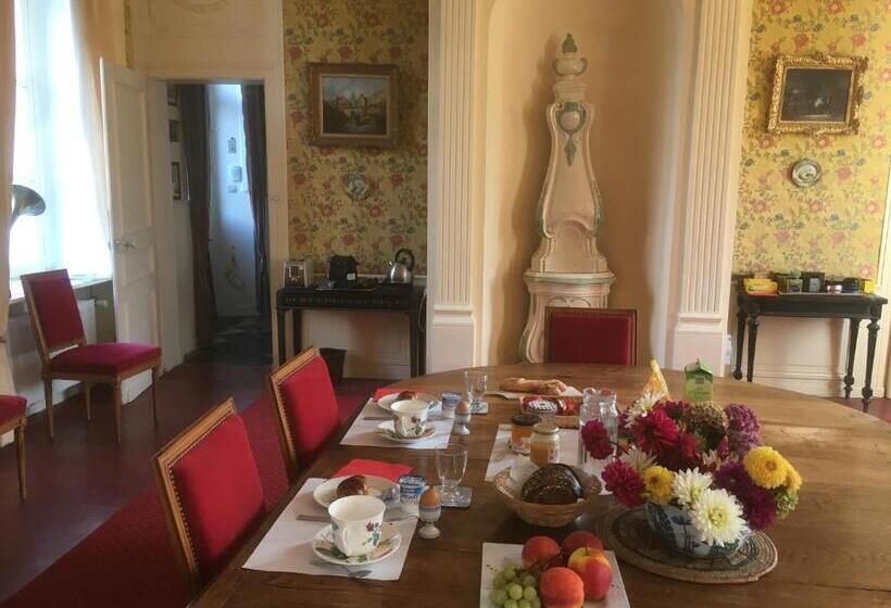 Bed and Breakfast Chambres D Hôtes & Gîtes Du Château De Grand Rullecourt