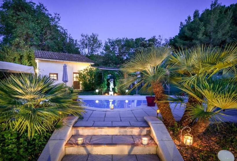 Bed and Breakfast Domaine à L Aise   Piscine Chauffée