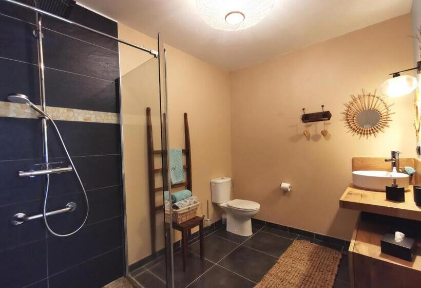 مبيت وإفطار Le Clos Des Pierres Rouges