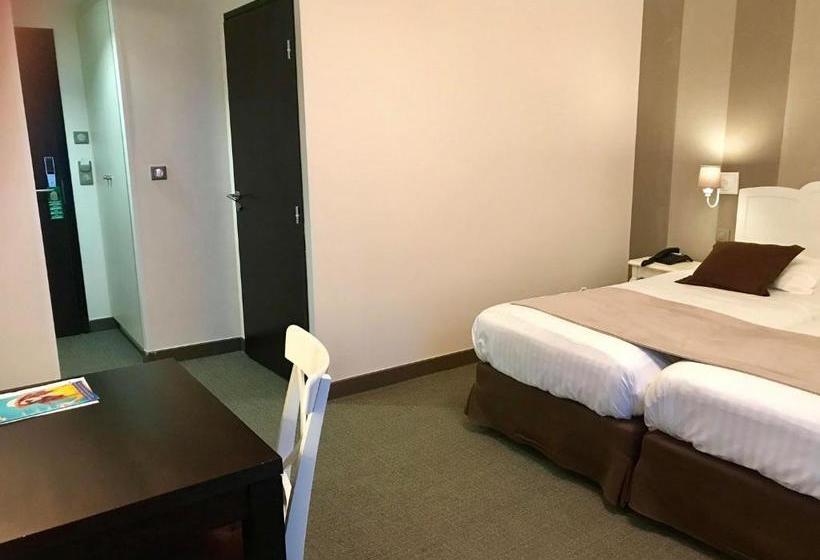 ホテル Clos De La Vaupaliere  Rouen