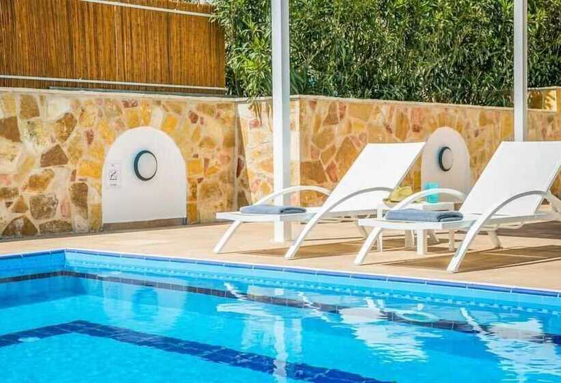 Villa Azure