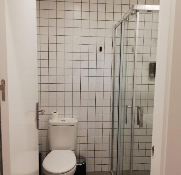 Az The Botanic Hostel