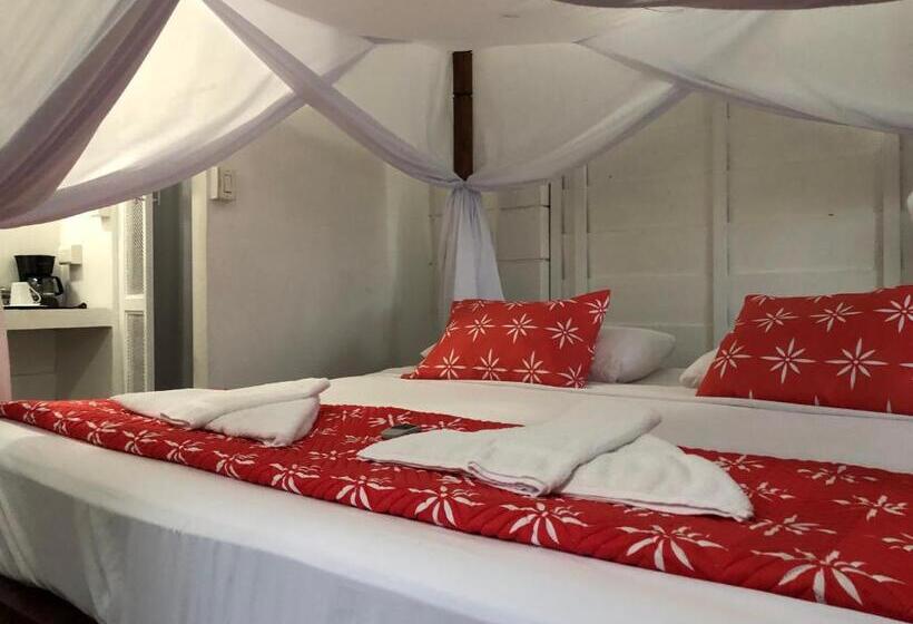فندق Ballena Dorada Lodge
