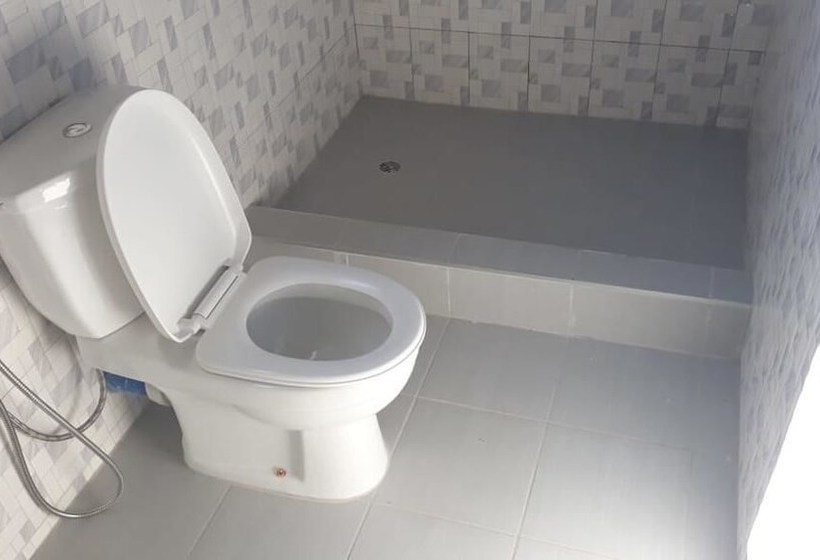 ペンション Ddjumas Acommodation