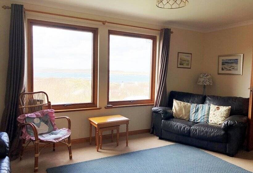 Steading Holidays   Eilean Feoir