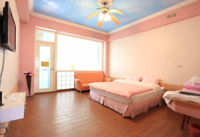 تختخواب و صبحانه Wild Thyme Eco Guest House