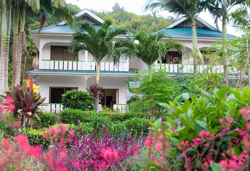 Evergreen Apartments