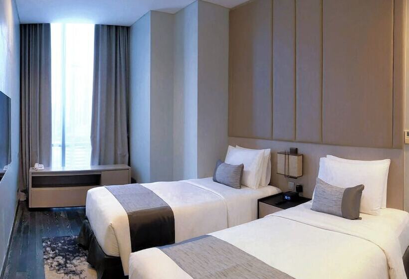 בית מלון כפרי Mangkuluhur Residences By Lorin