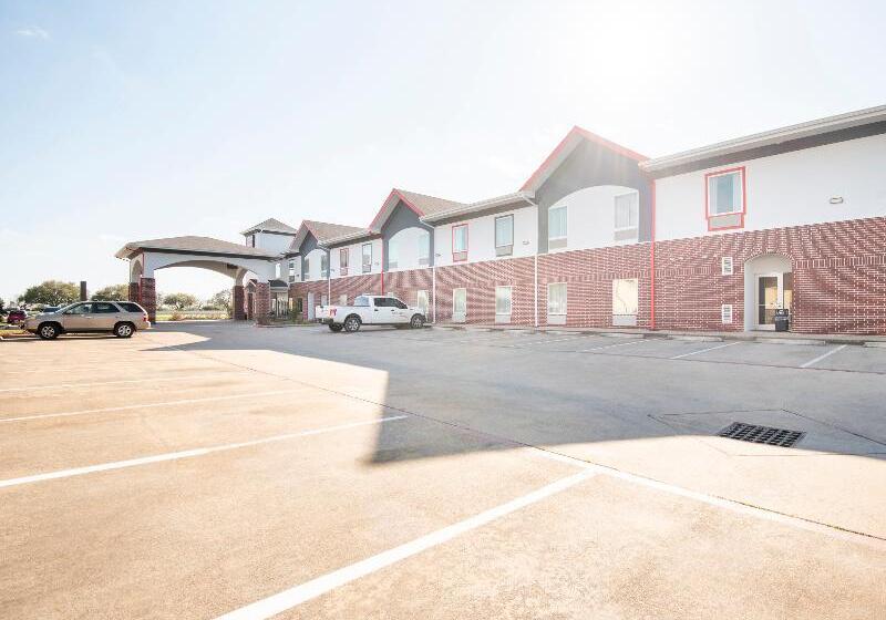 호텔 Oyo Townhouse Clute Lake Jackson