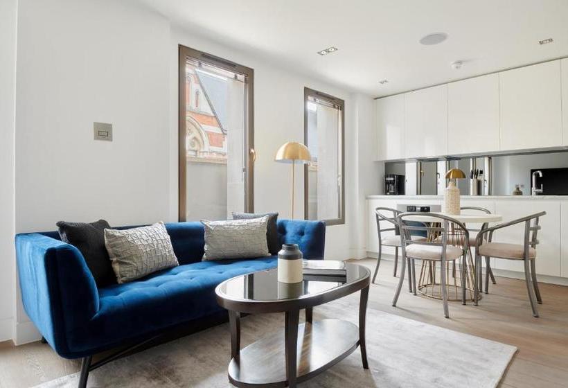 Sonder  Maughan Library Apartments