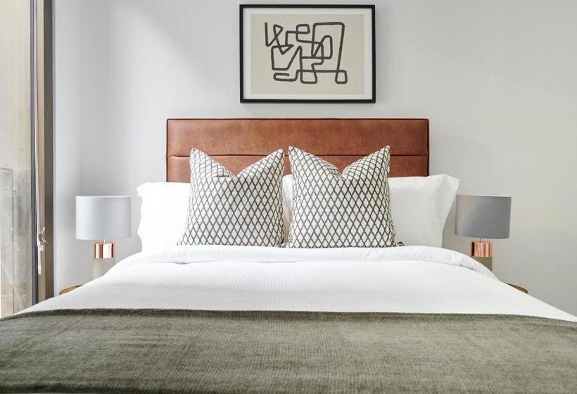 Sonder  Maughan Library Apartments