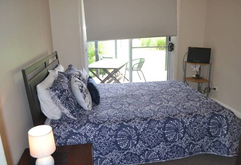 Waterview   2 Doc Crt