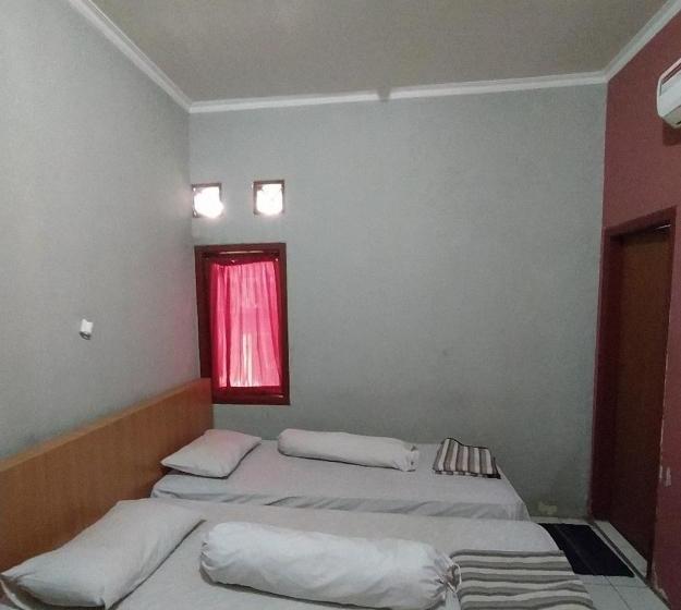 هتل Spot On 2806 Wisma Syariah