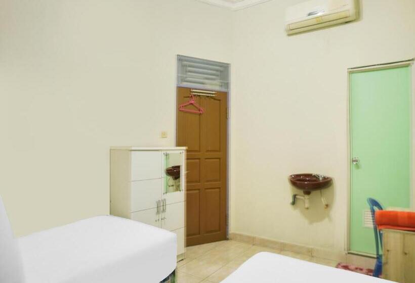 هتل Oyo 2872 Garuda Guest House