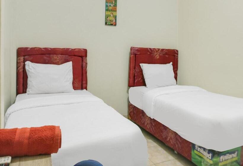 هتل Oyo 2872 Garuda Guest House