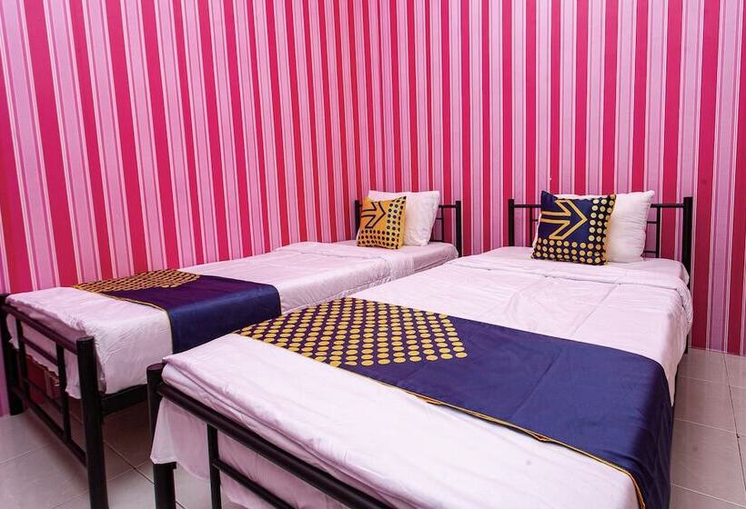 فندق Spot On 2875 Kost Pandawa Syariah