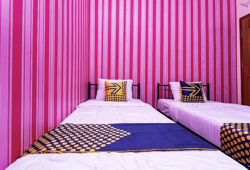 فندق Spot On 2875 Kost Pandawa Syariah