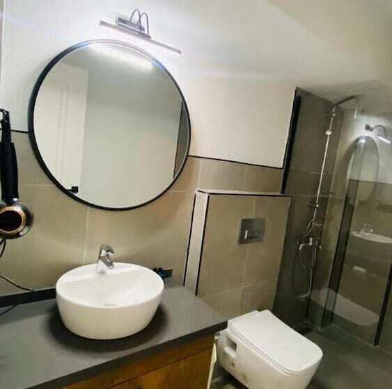 Otel Arın